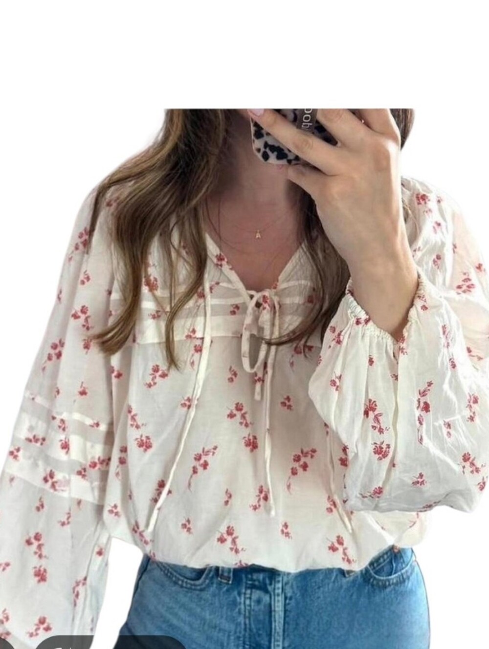 Universal Threads Floral Cropped Peasant Blouse - M.             U29